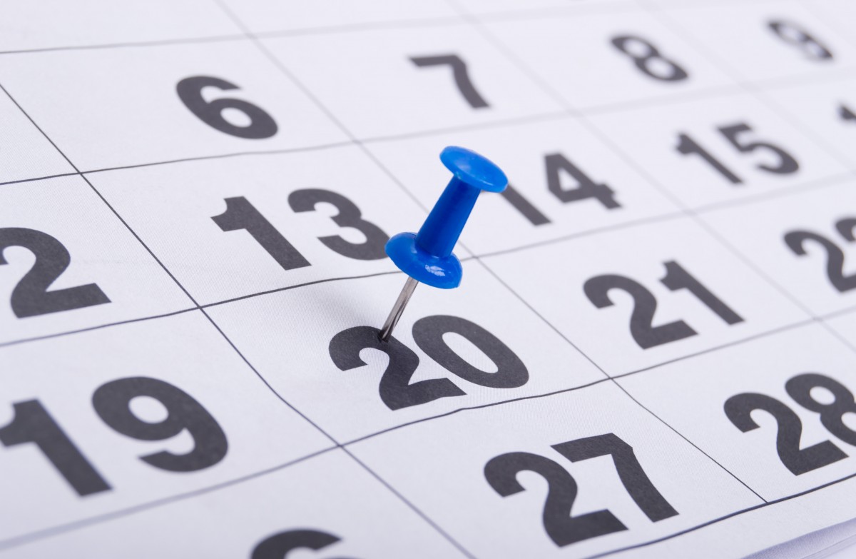 iStock_000021269370_Full-calendar-with-pushpin